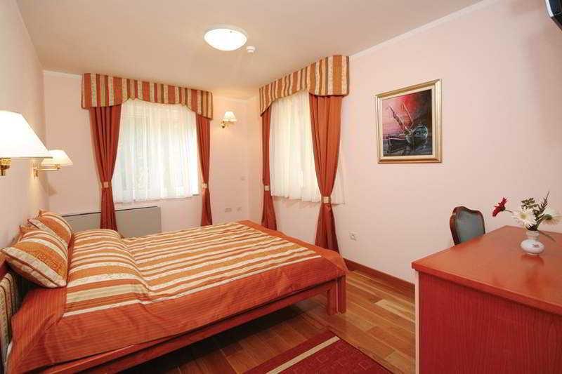 Hotel Trogir 3*