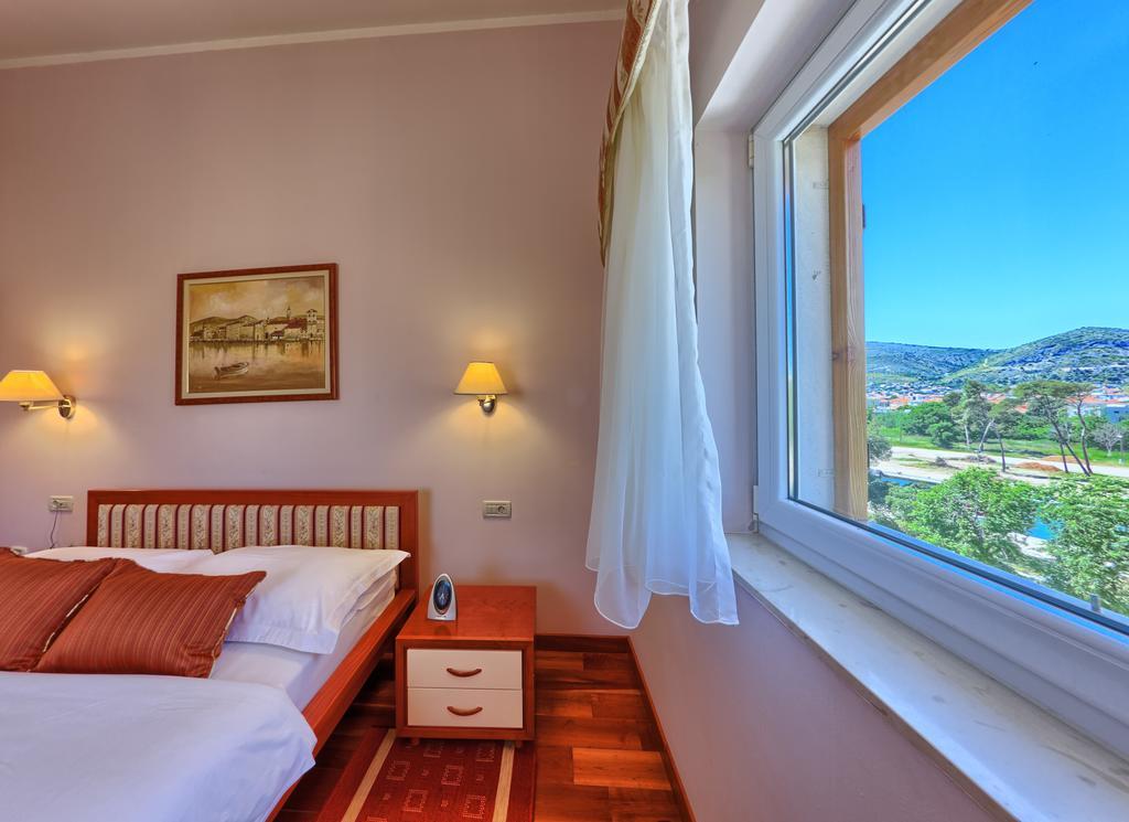 Hotel Trogir Trogir
